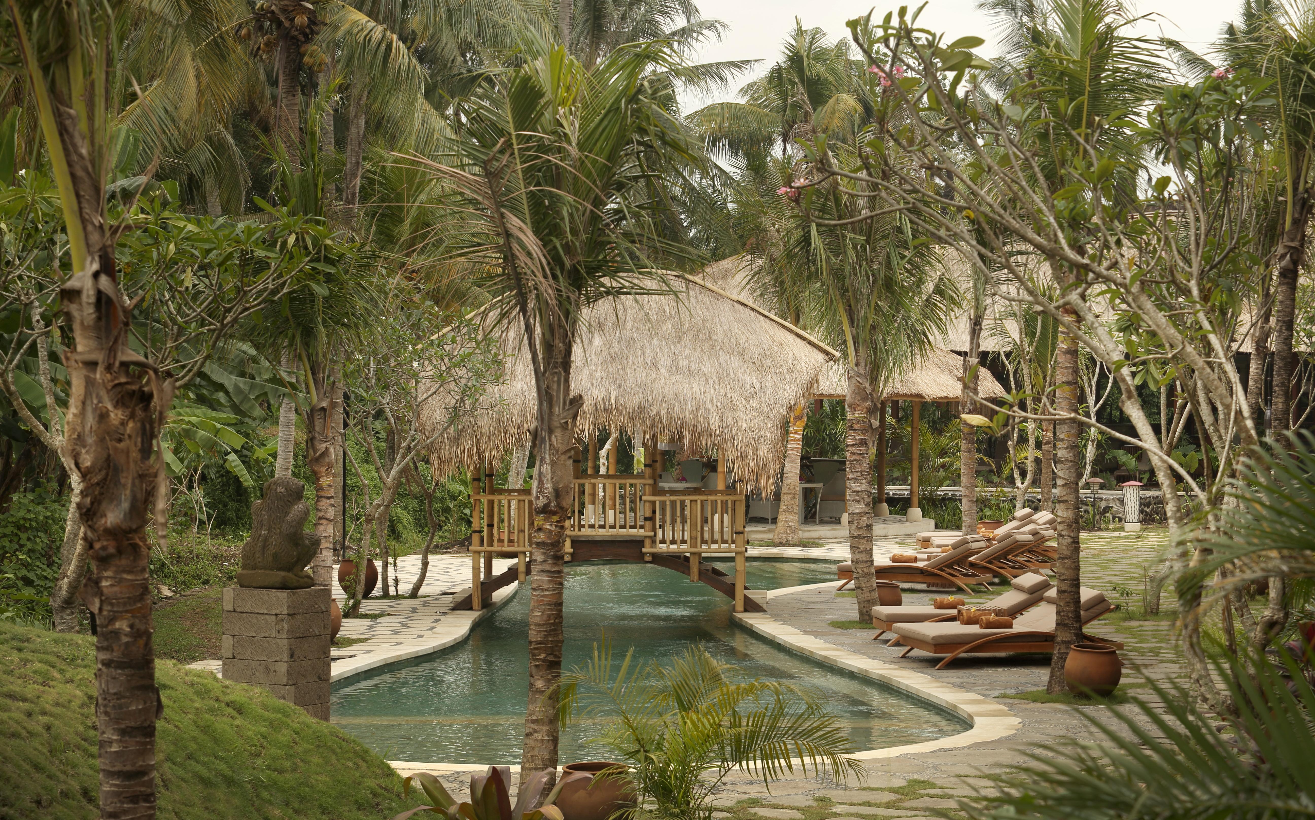 Alaya Resort Ubud Exterior photo