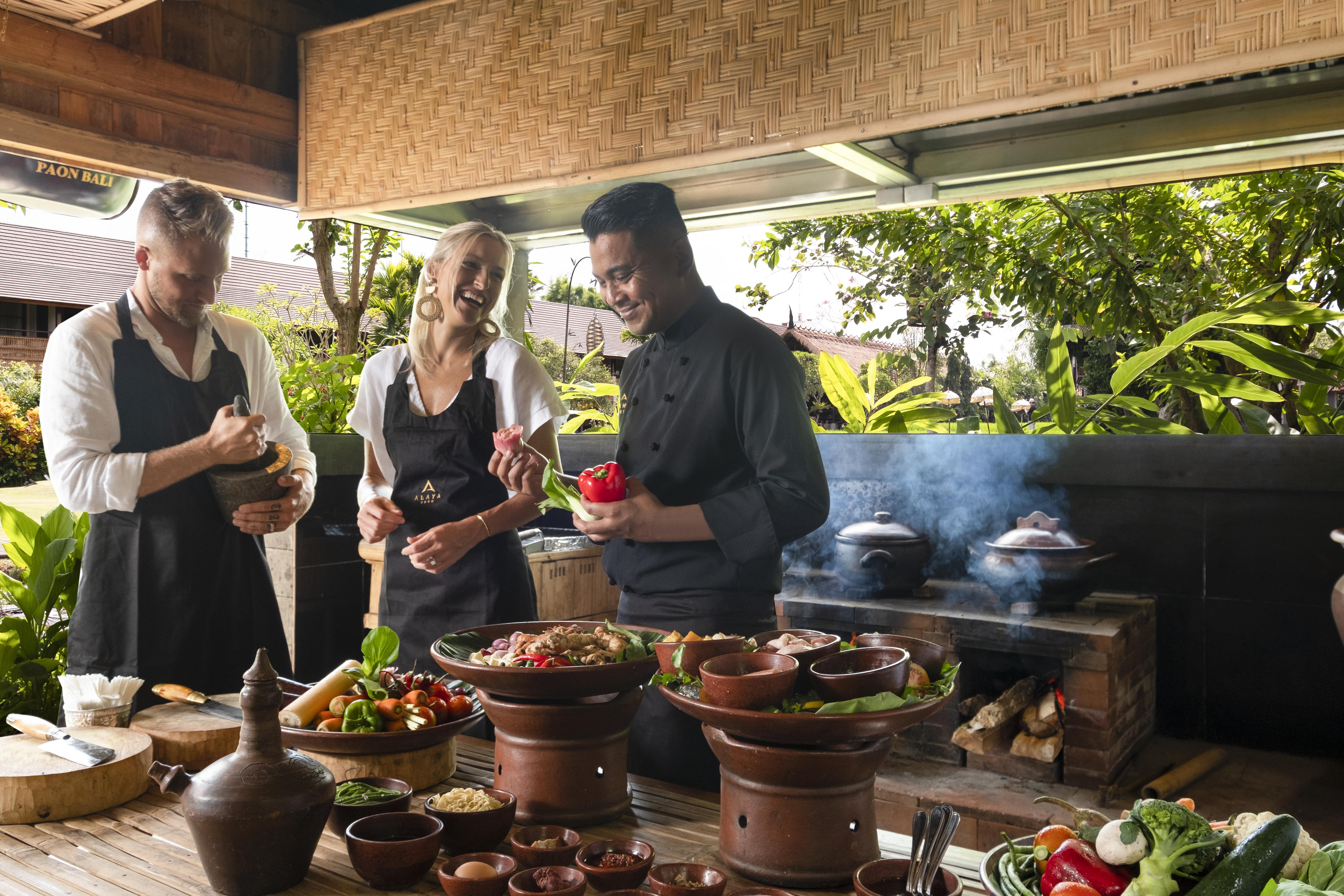 Alaya Resort Ubud Exterior photo